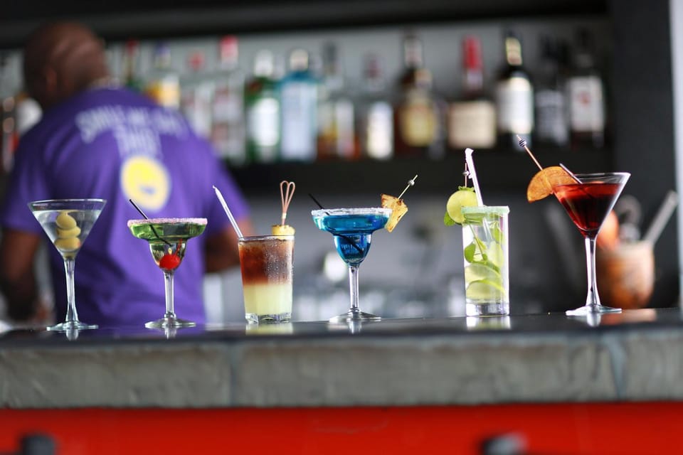Restaurant/places to eat, Food and drinks, Drinks