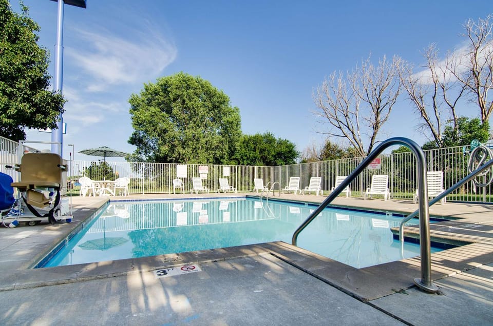 On site, Pool view, Swimming pool, ADAM