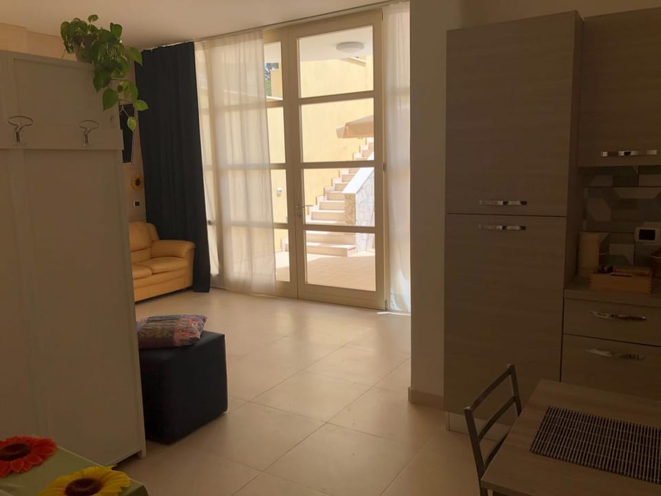 Kitchen or kitchenette, Photo of the whole room