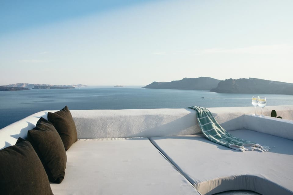 Oia's Secret Villa in Oia