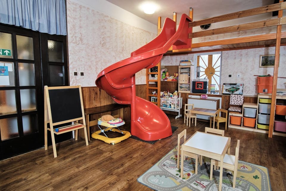 Kids's club