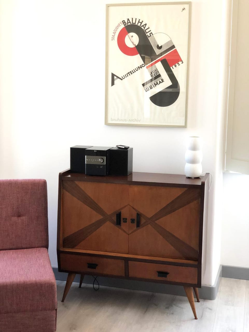 Living room, Decorative detail