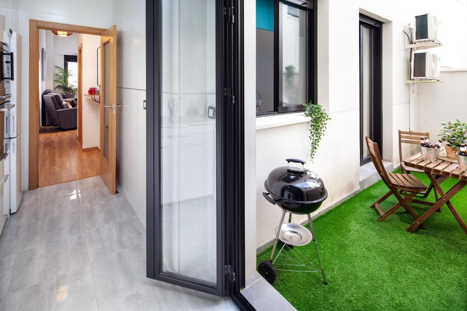 Patio, Seating area