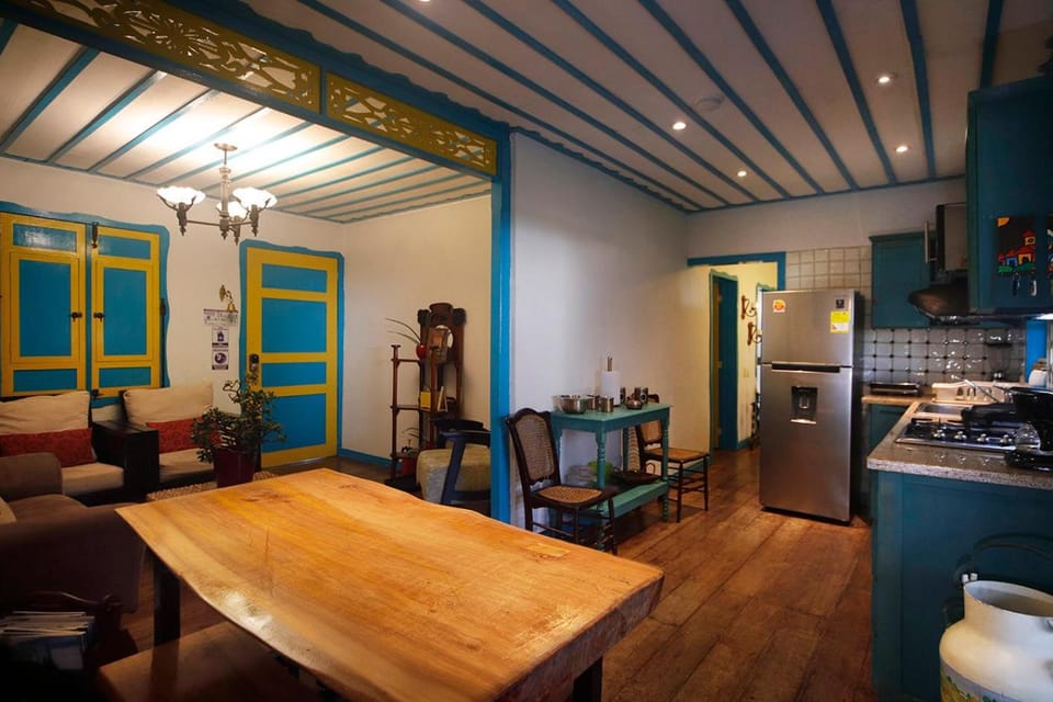 Kitchen or kitchenette, Living room, On site