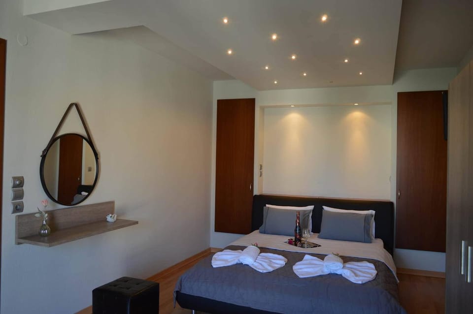 Bed, Sea view