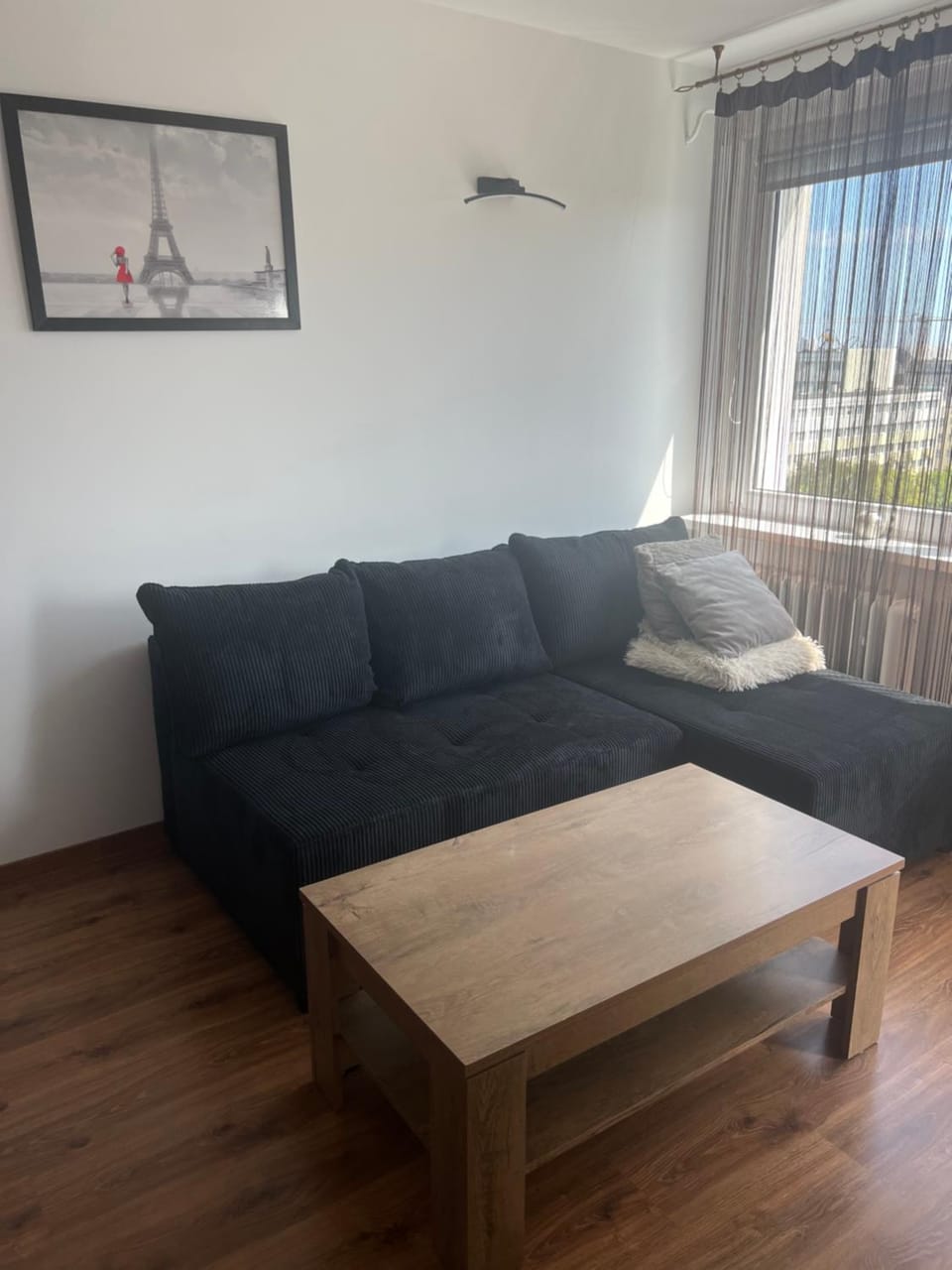 Living room, Photo of the whole room, Seating area