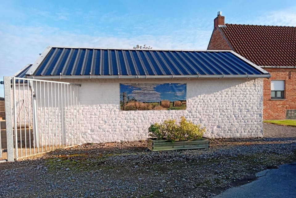 Valkenhof House in Flanders