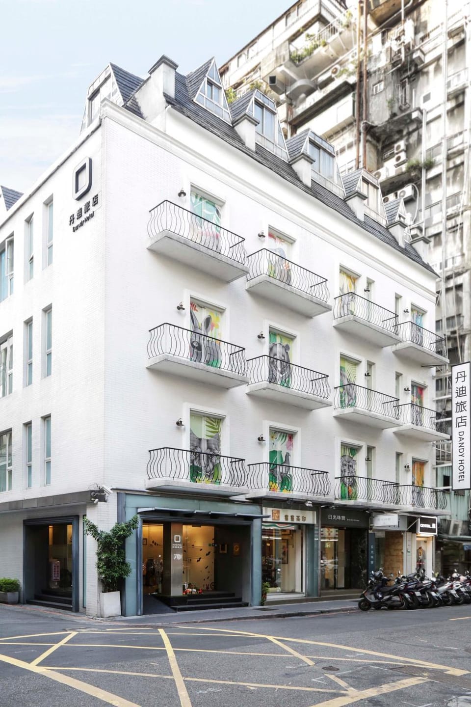 Property building, Day