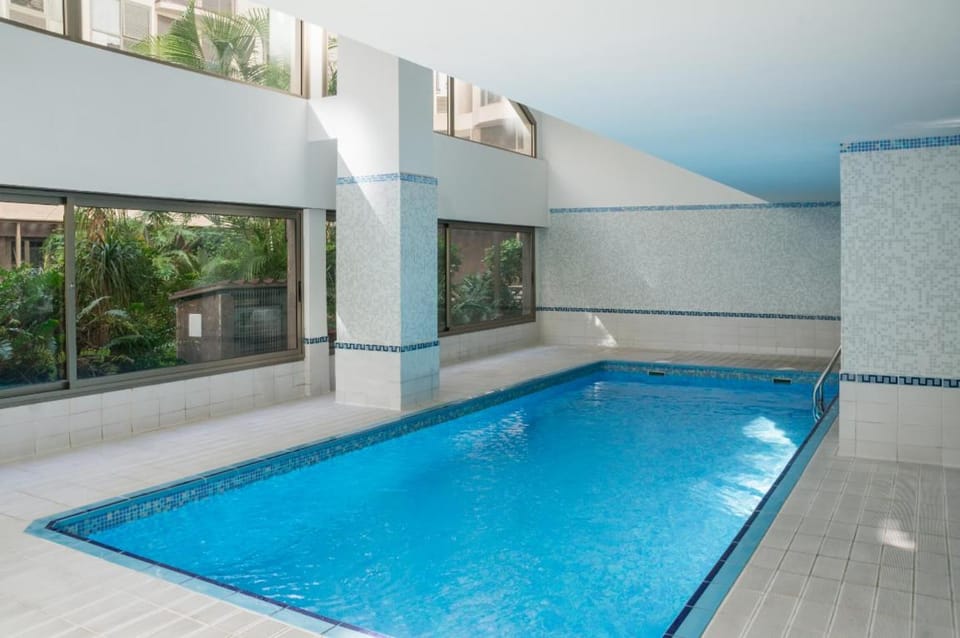 Swimming pool, Swimming pool