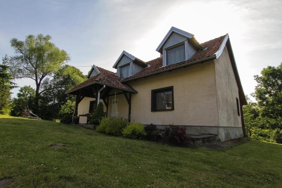 Chalupa Dejnowo Nature lodge in Lithuania