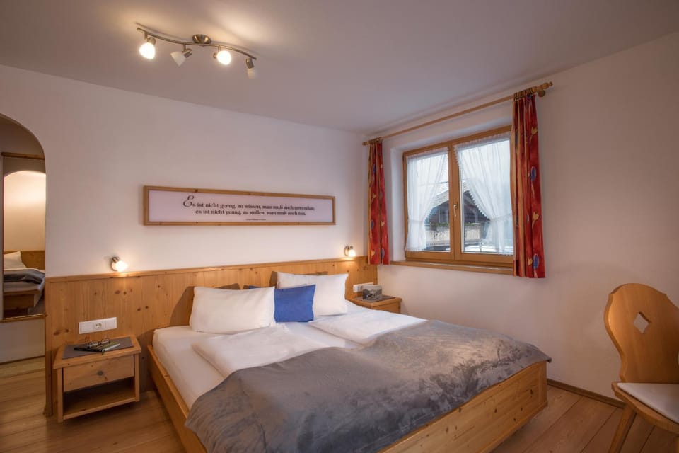 Balcony/Terrace, Seating area, Bedroom