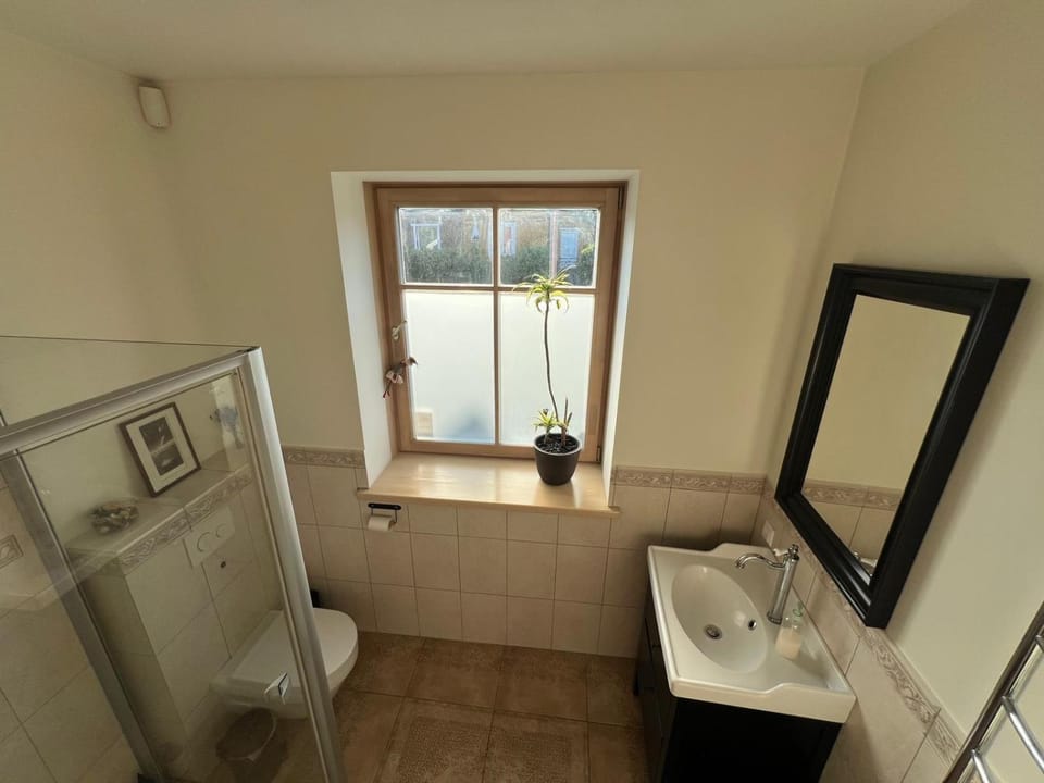 9 min from Palanga! luxury house on the river and sauna House in Klaipėda County, Lithuania