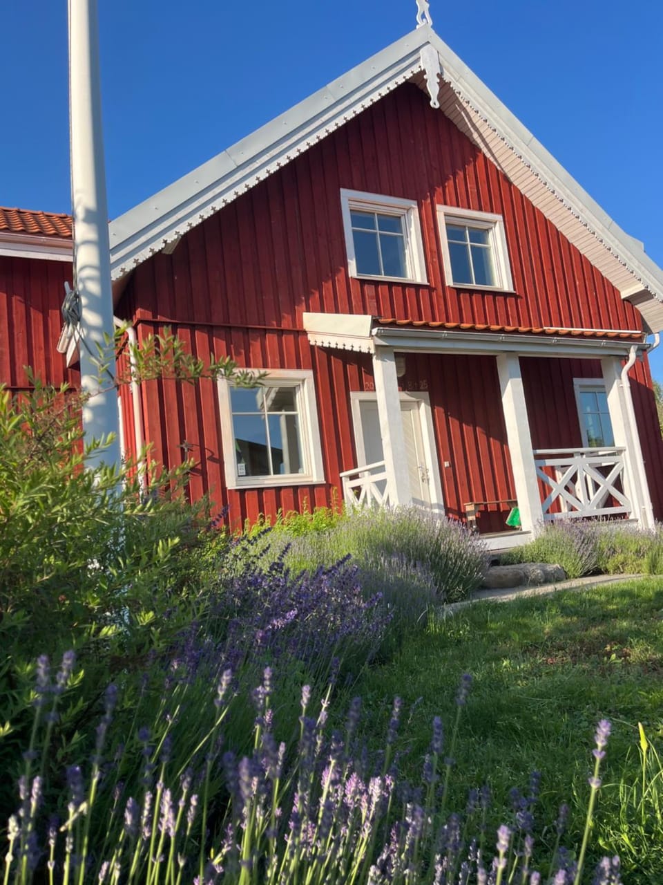 9 min from Palanga! luxury house on the river and sauna House in Klaipėda County, Lithuania