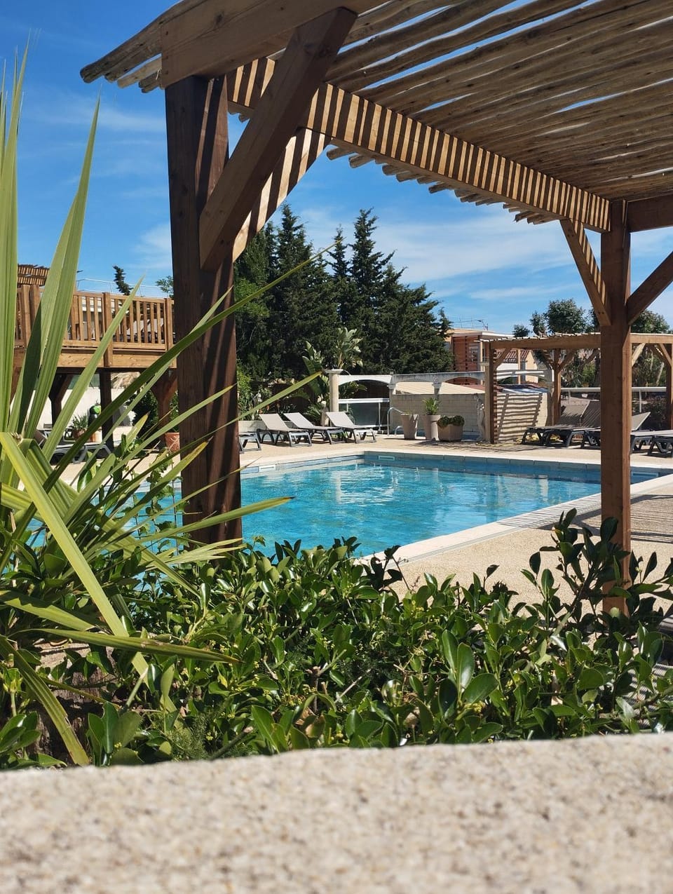 Swimming pool
