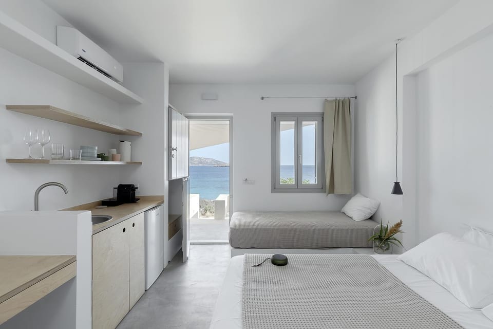 Teal Blue Apartment hotel in Koufonisia