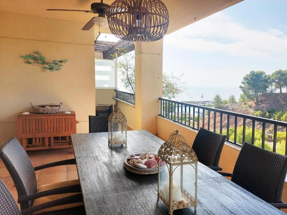 Off site, View (from property/room), Balcony/Terrace, Sea view