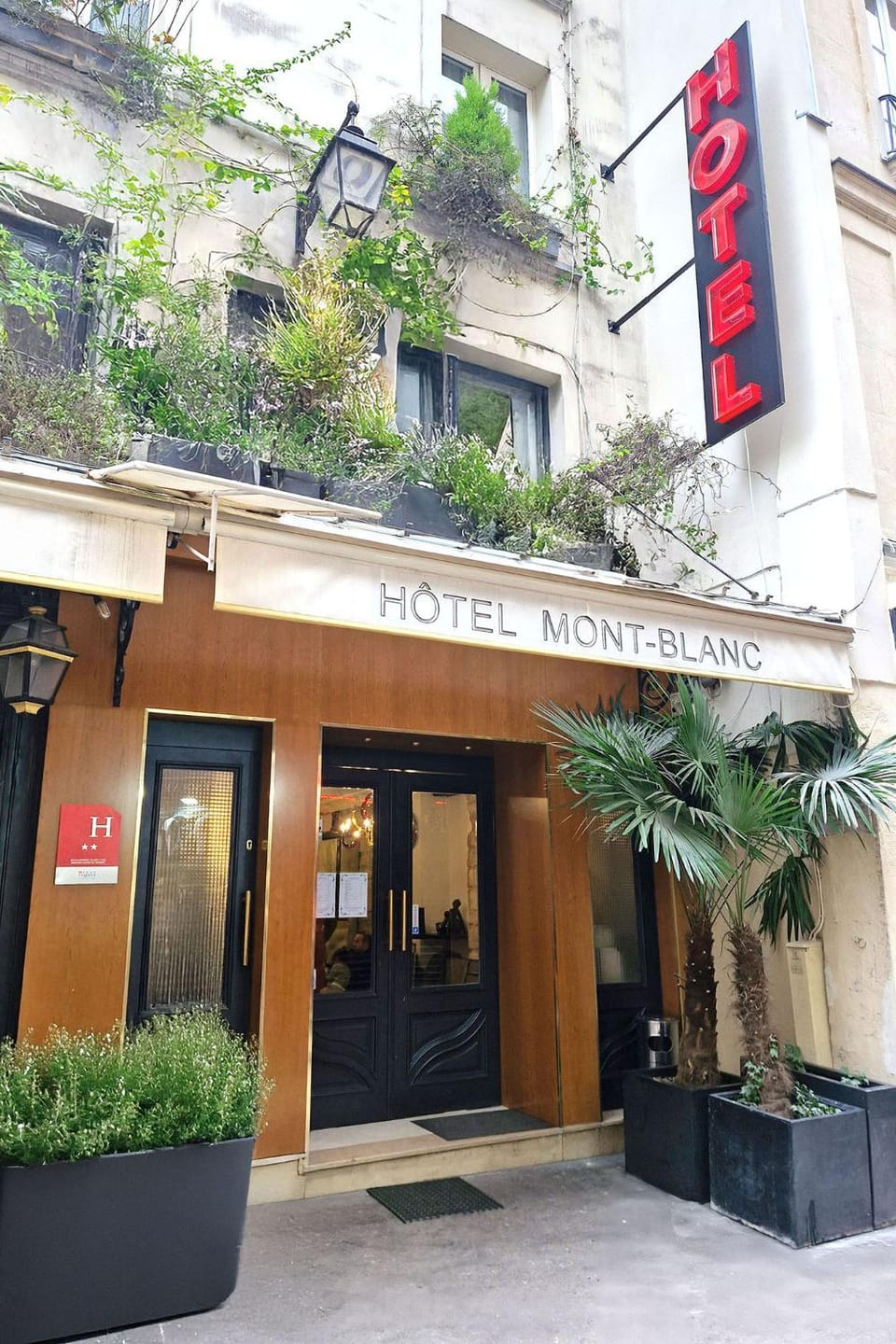 Hôtel du Mont Blanc Hotel in Paris