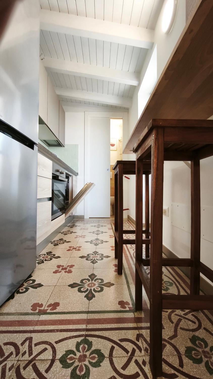 Kitchen or kitchenette