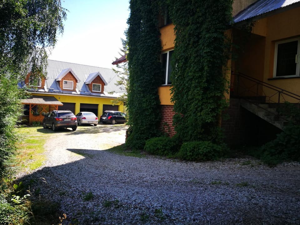 Agrowczasy u Mirusi Nature lodge in Kaliningrad Oblast, Russia