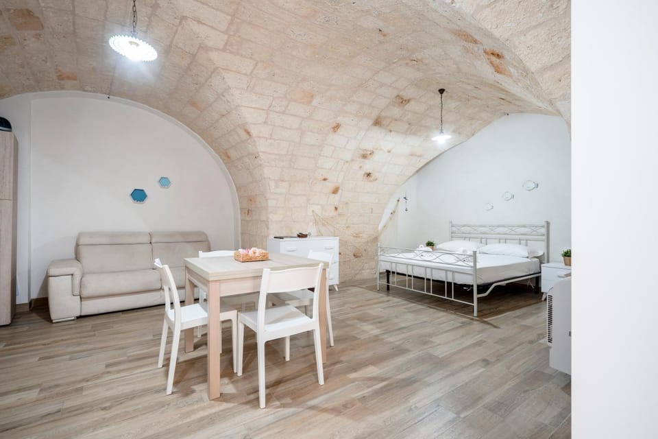 Living room, Seating area, Bedroom