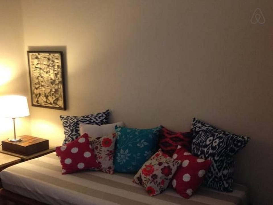 Living room, Decorative detail