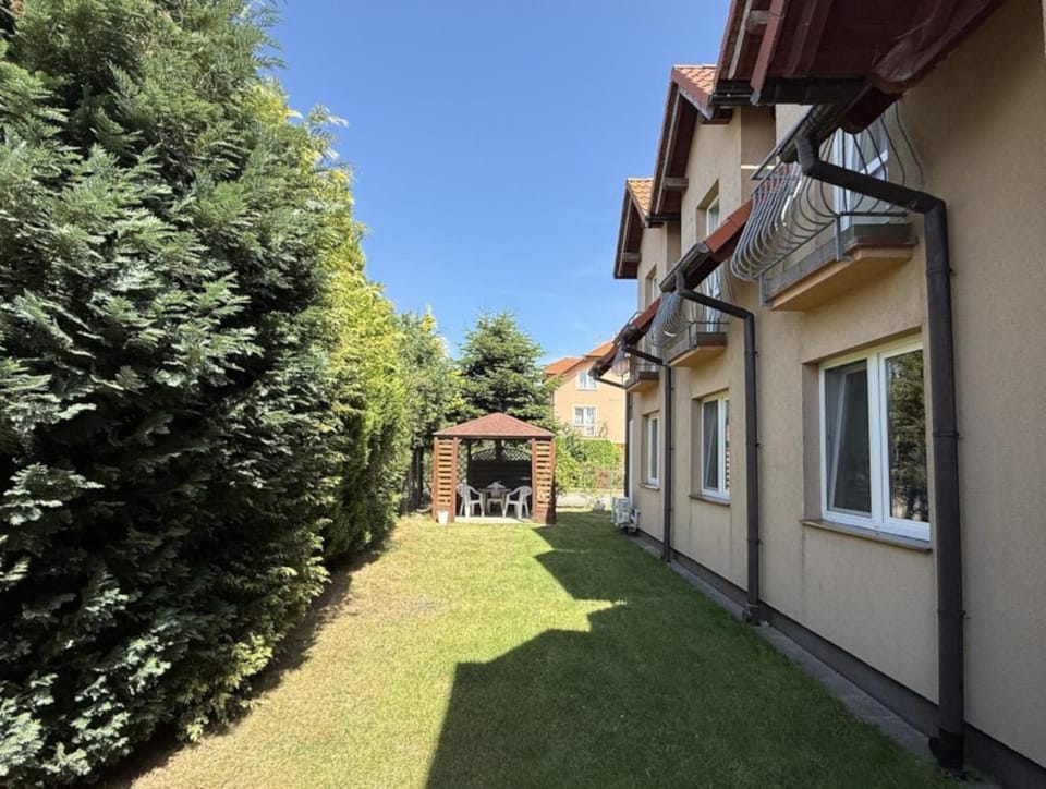 Property building, BBQ facilities