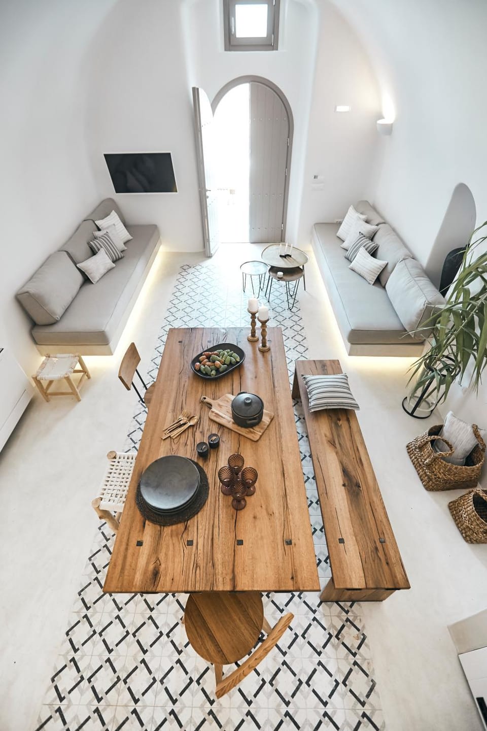 Living room, Dining area, Continental breakfast