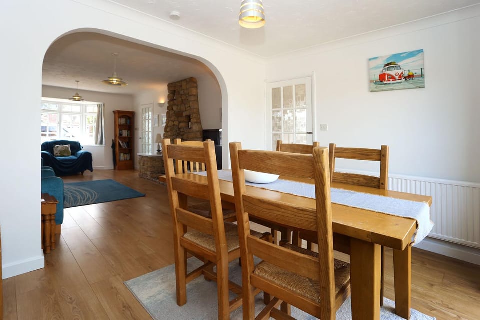Lazy Days Cottage House in Winterton-on-Sea