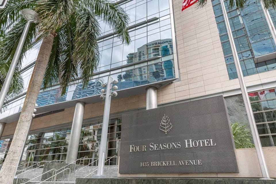 Property building, Lobby or reception