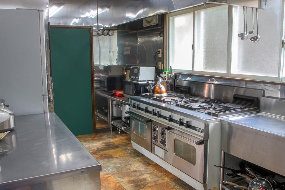 Kitchen or kitchenette, dishwasher, minibar, pet friendly, stove, toaster