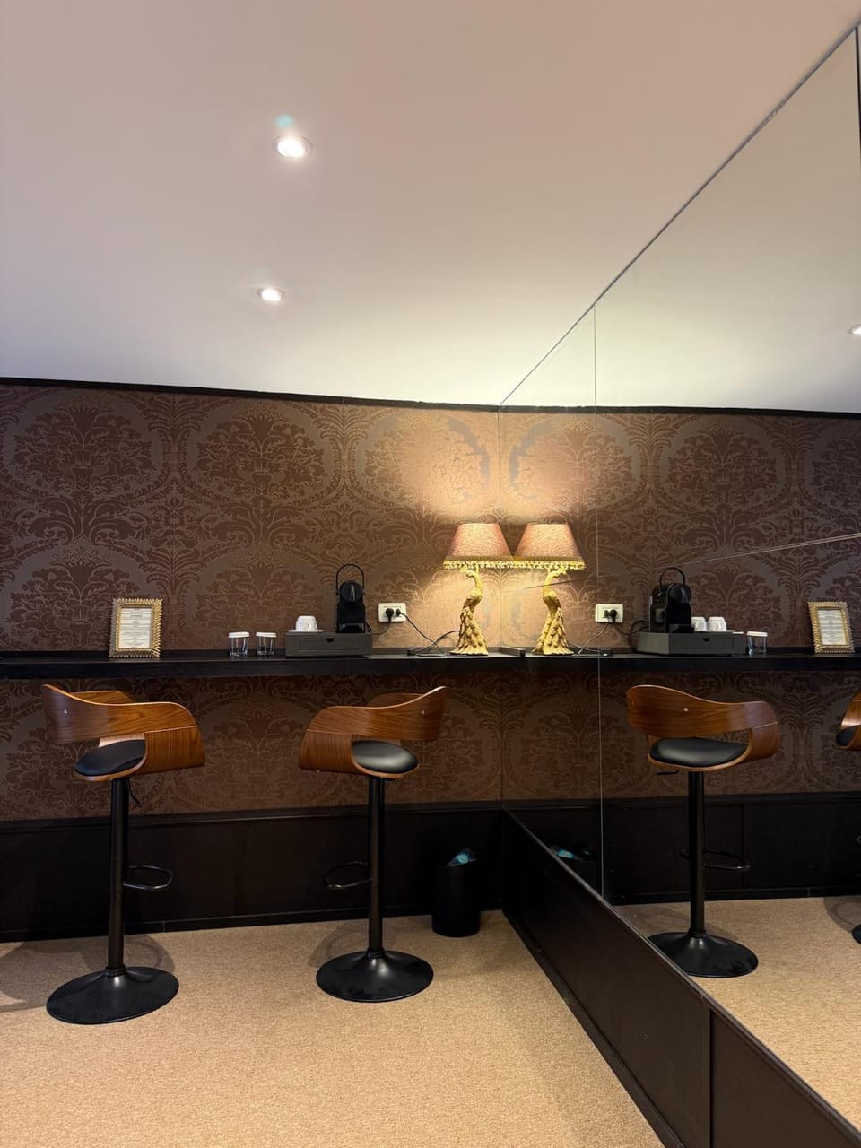 Coffee/tea facilities