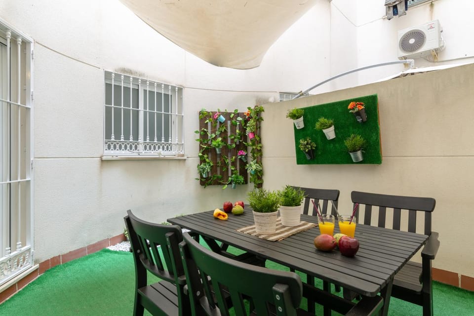 Patio, Balcony/Terrace