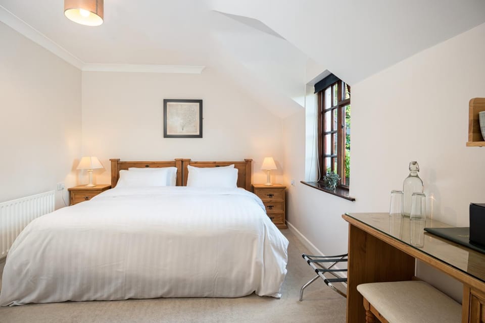 Woodside Lodge accomodation Bed and Breakfast in Westport