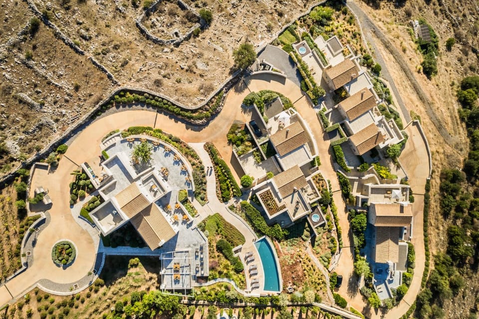 Property building, Bird's eye view