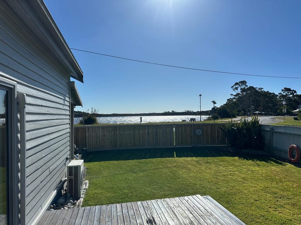 The Boat House House in Strahan