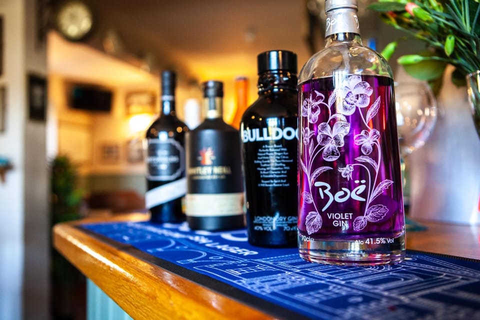 The Beacon & Railway Hotel Hotel in Stroud District