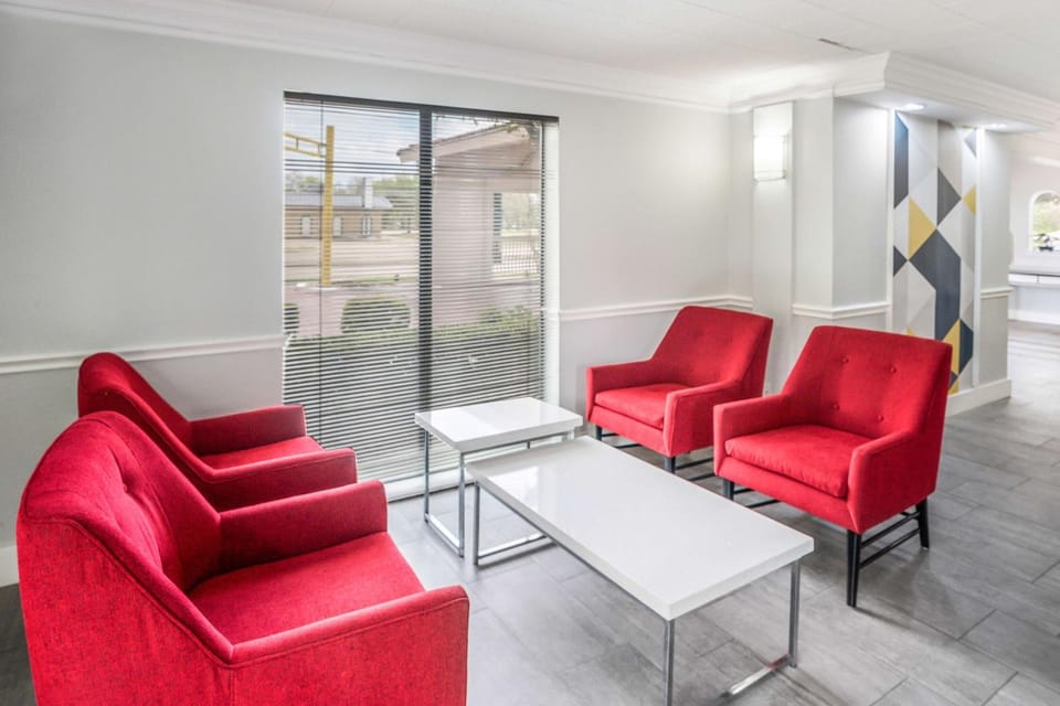Lobby or reception, On site