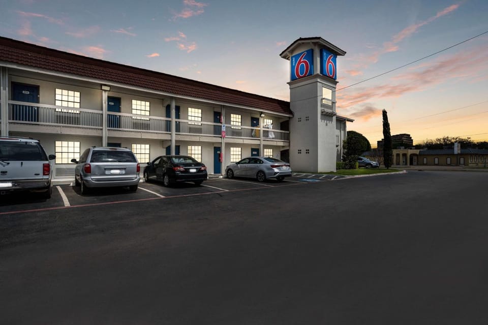 Property building, On site