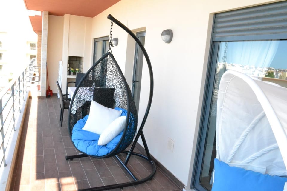 Patio, Balcony/Terrace