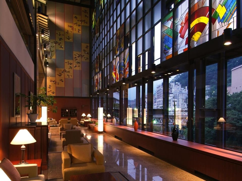 Lobby or reception, River view