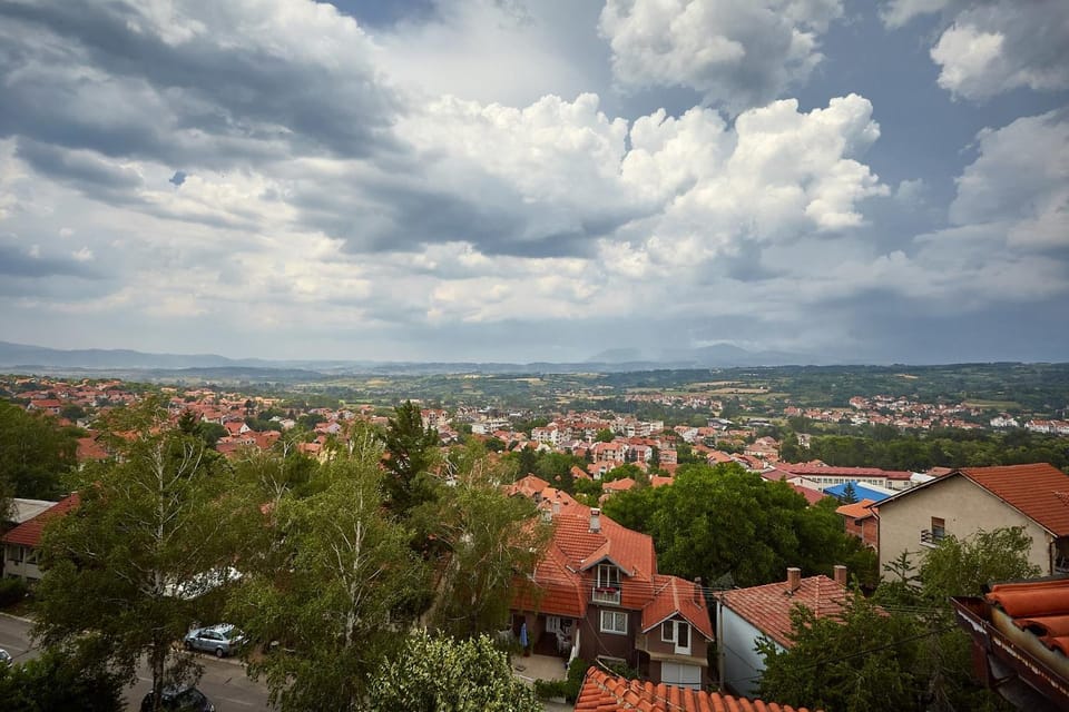 Neighbourhood, City view