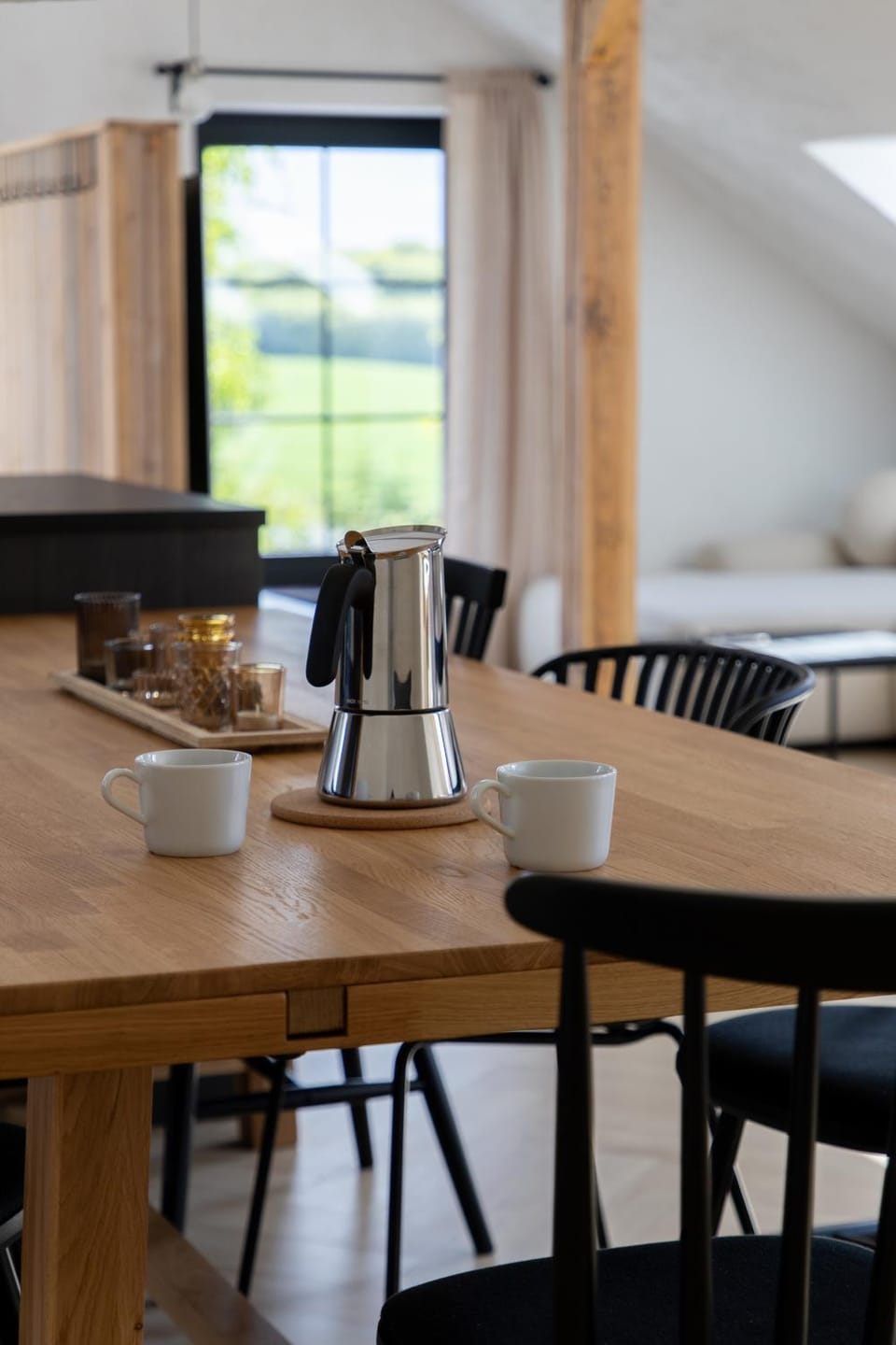 Coffee/tea facilities, Kitchen or kitchenette, Dining area