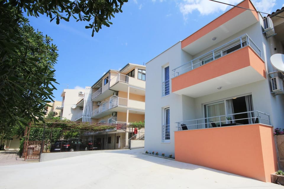 Apartmani Lovre Apartment in Makarska