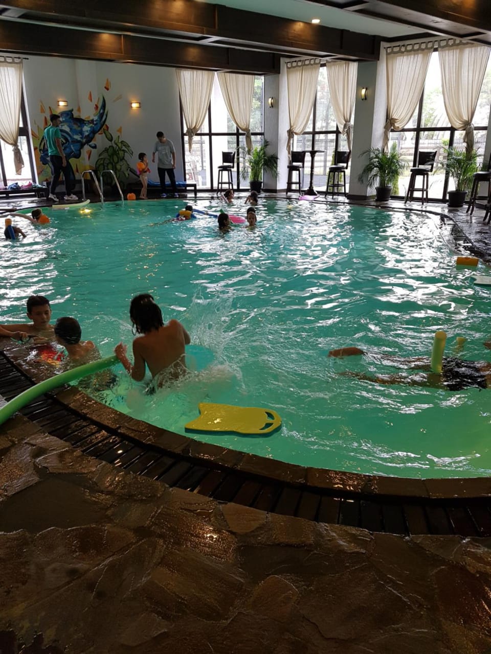 Swimming pool, Swimming pool, children, Family