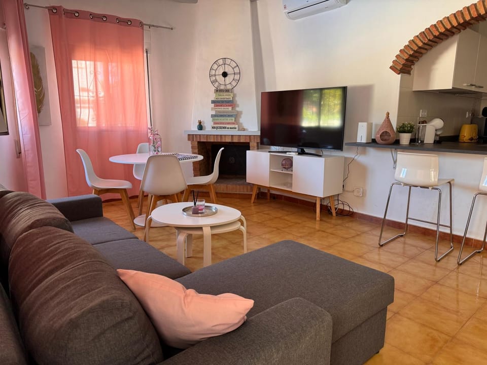 Carolina LOCDENIA Villa in Marina Alta