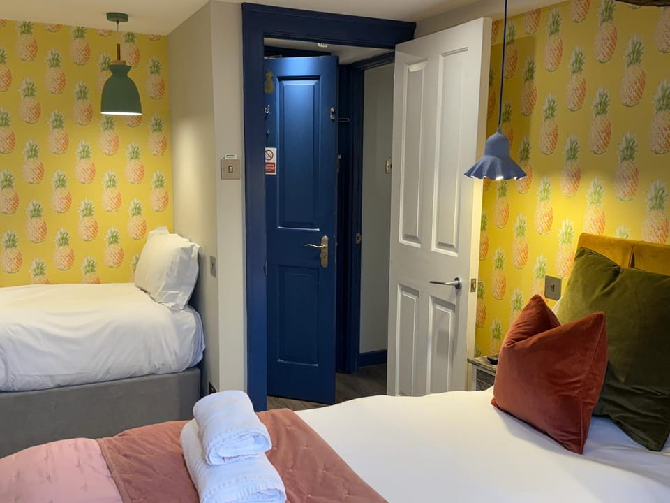 Dream Stays Bath - Kingsmead Street Apartment in Bath