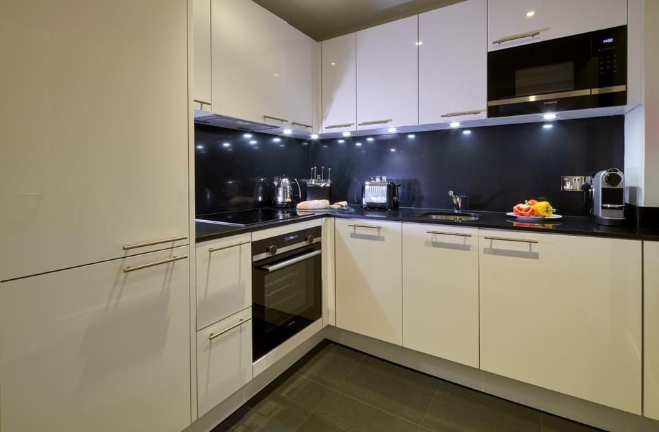 Coffee/tea facilities, Kitchen or kitchenette, dishwasher, minibar, pet friendly, stove, toaster, kitchen