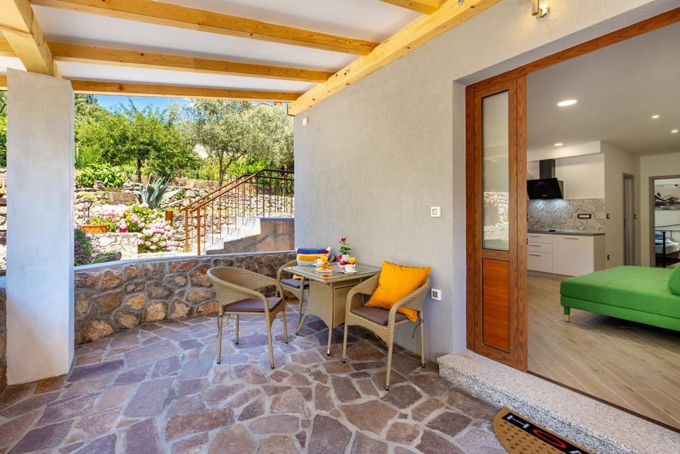 Garden, Balcony/Terrace, Seating area