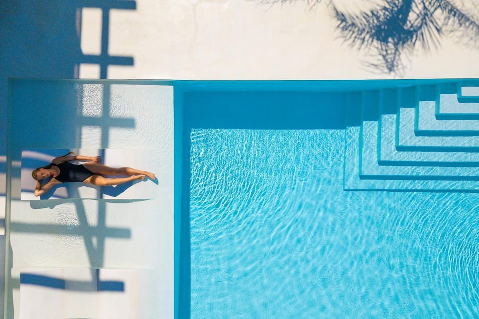 Pool view, Swimming pool