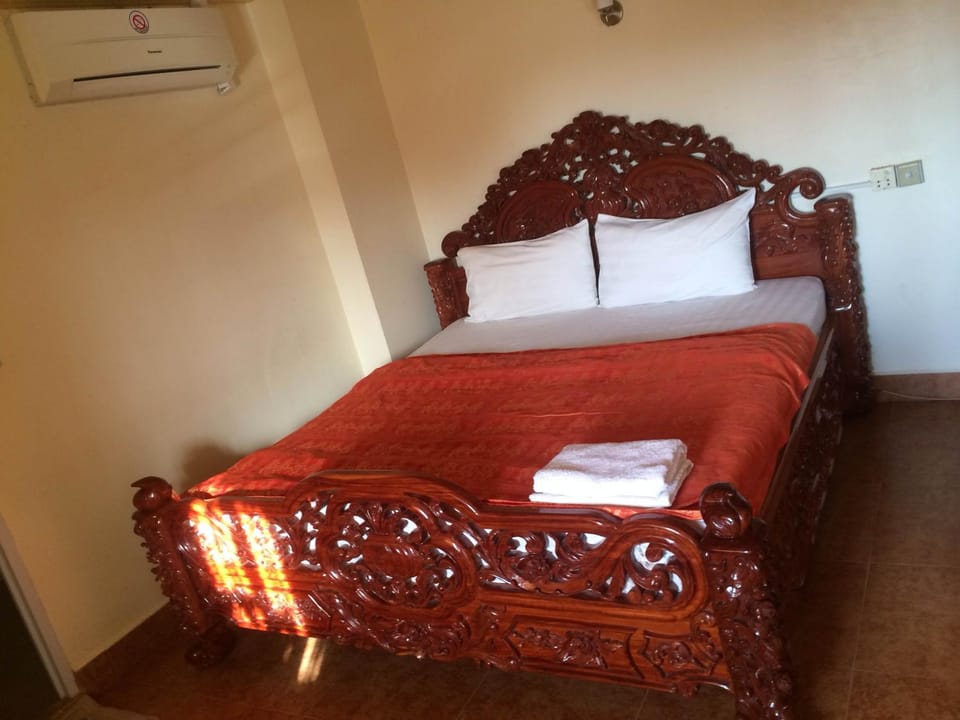 bunk bed
